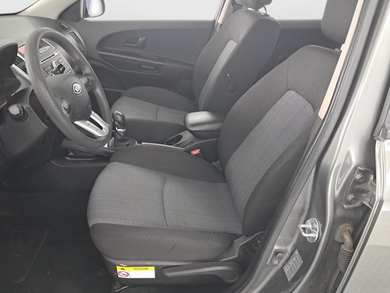 2010 Kia CEE'D - 16
