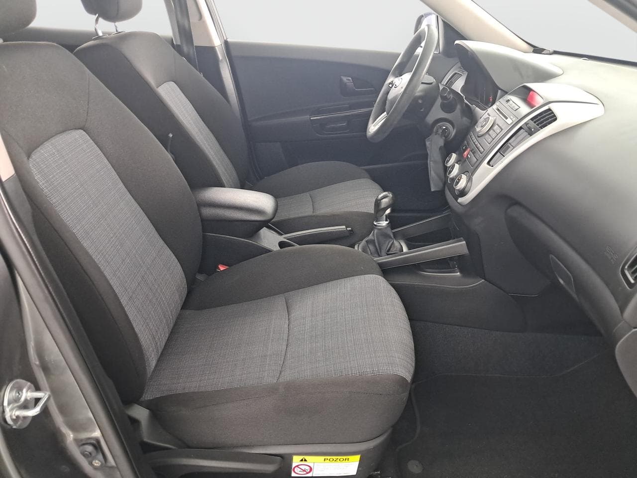 2010 Kia CEE'D - 12