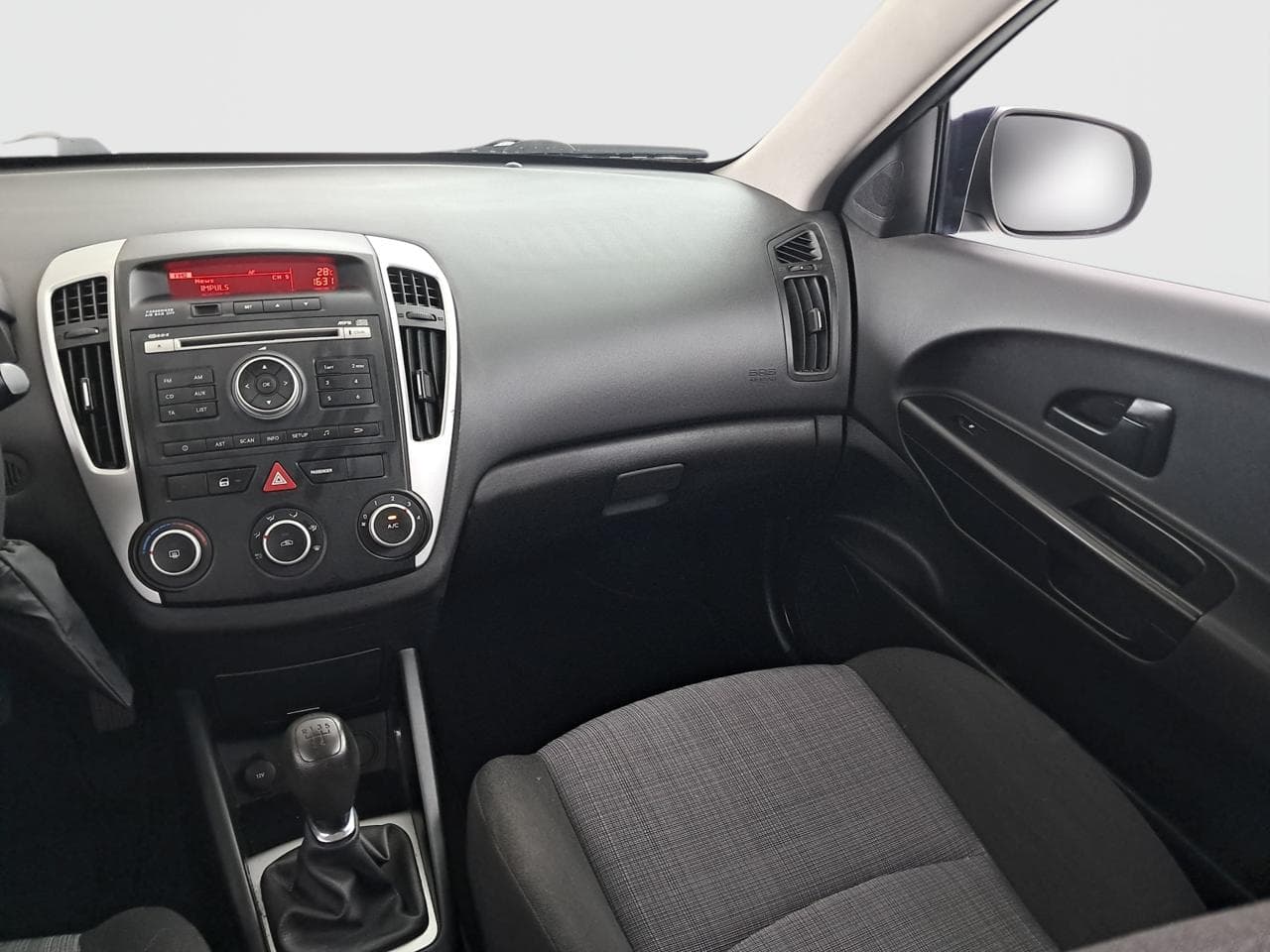 2010 Kia CEE'D - 11