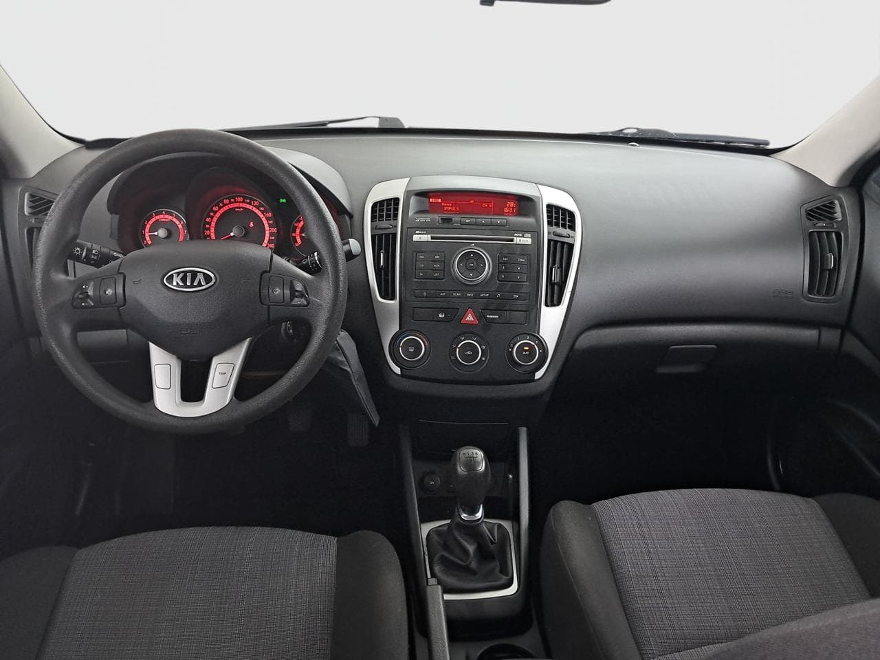 2010 Kia CEE'D - 10