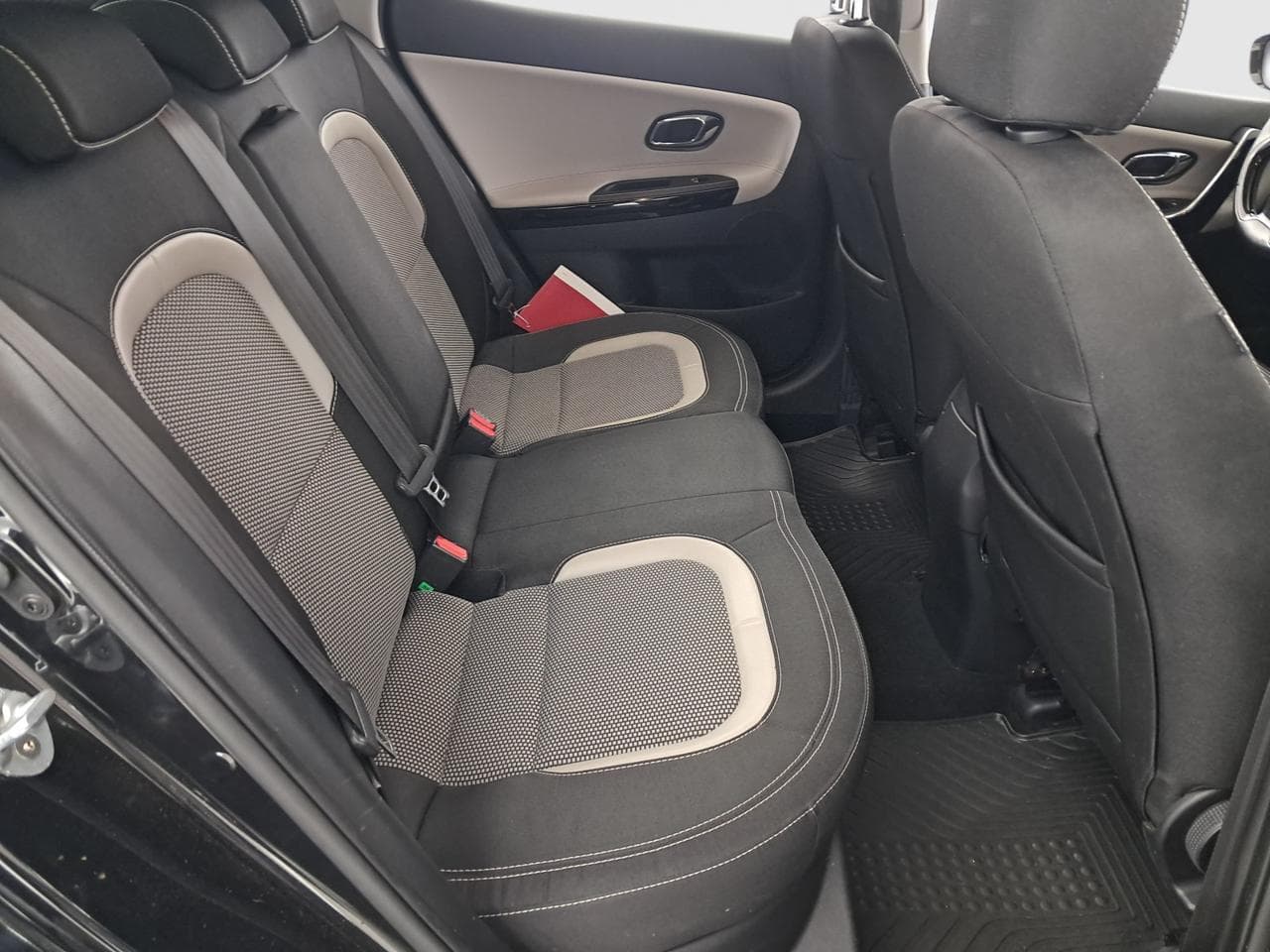 2017 Kia CEE'D - 13