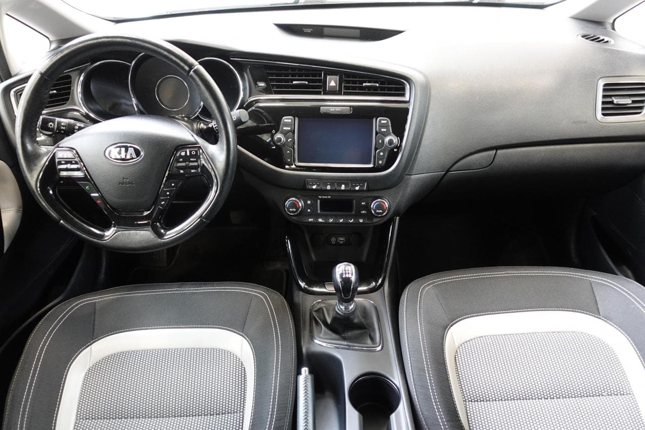 2016 Kia CEE'D - 8