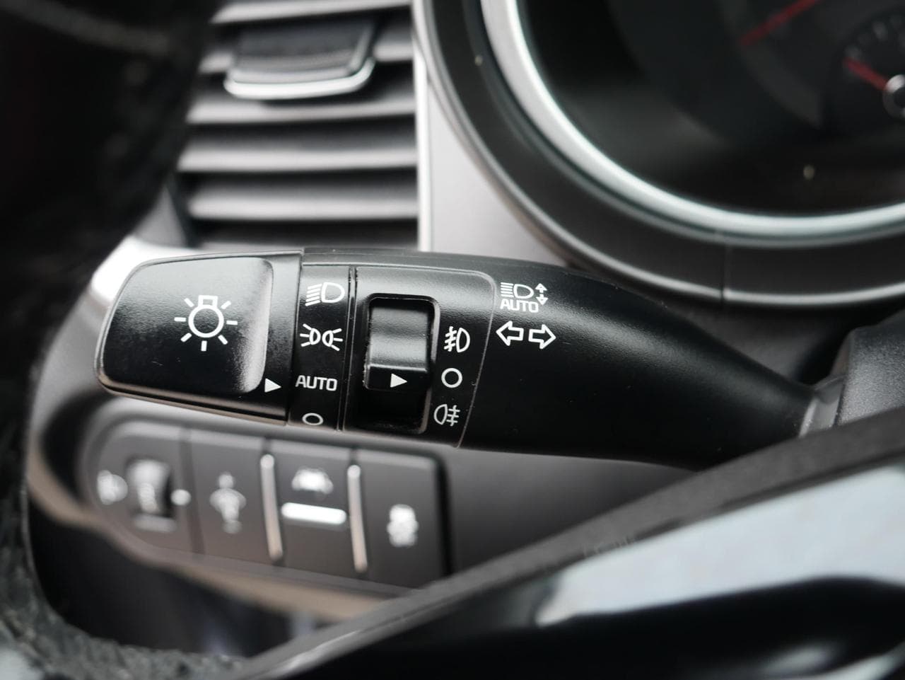 2019 Kia CEE'D - 16