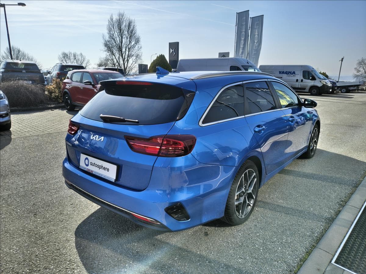2023 Kia CEE'D - 3