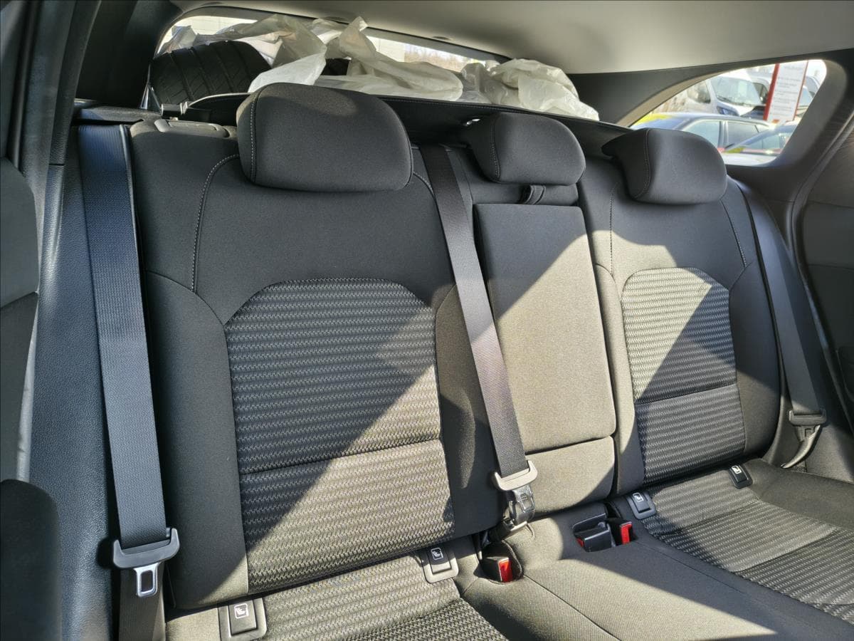 2023 Kia CEE'D - 4