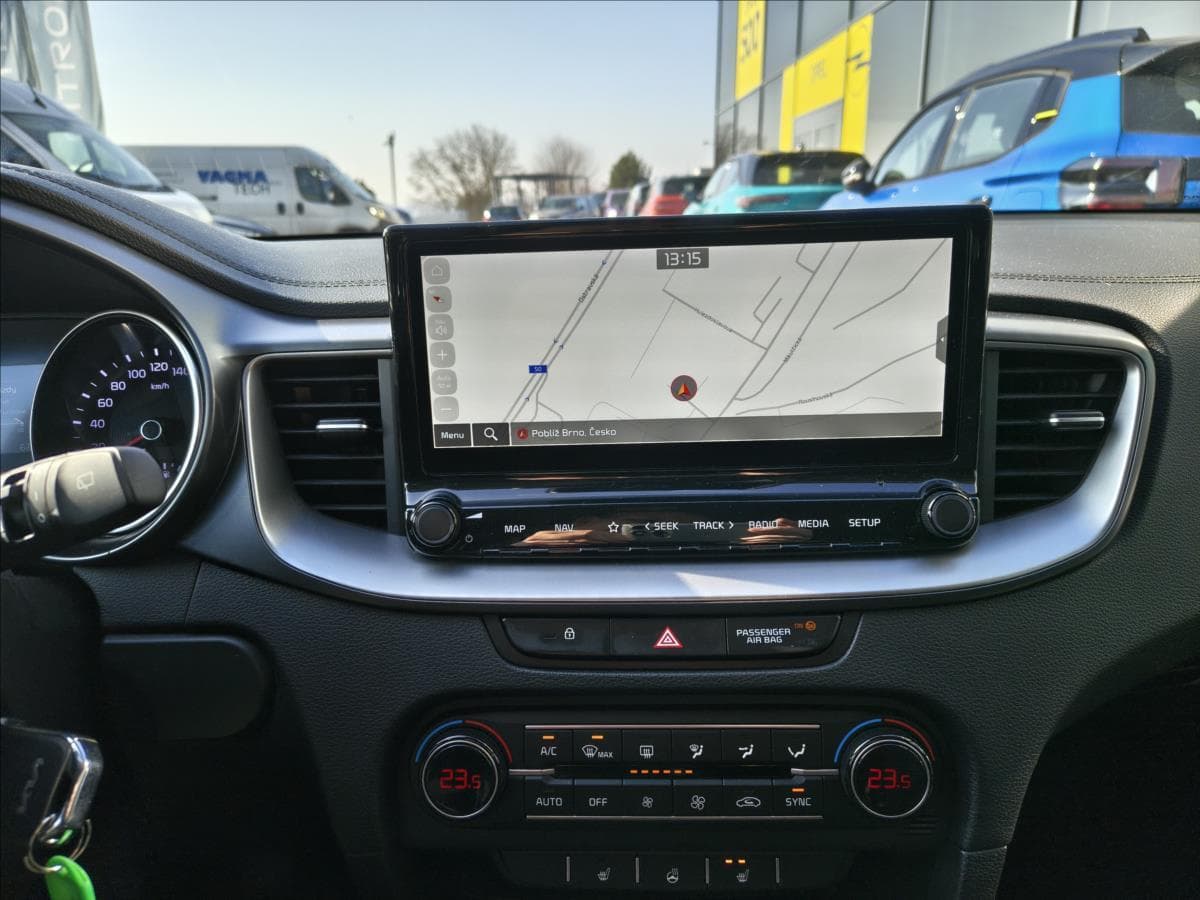 2023 Kia CEE'D - 10