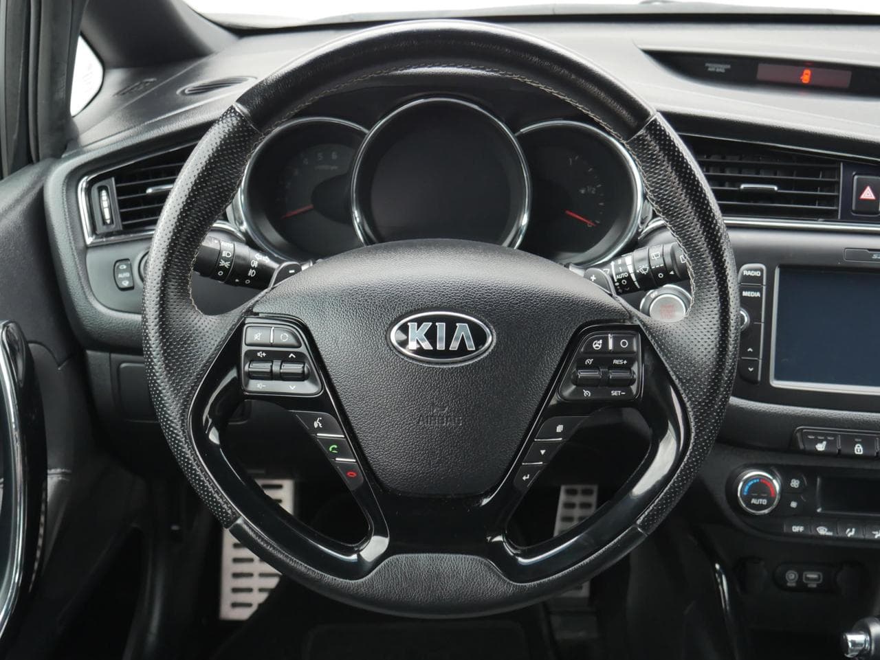 2019 Kia Cee'd - 11