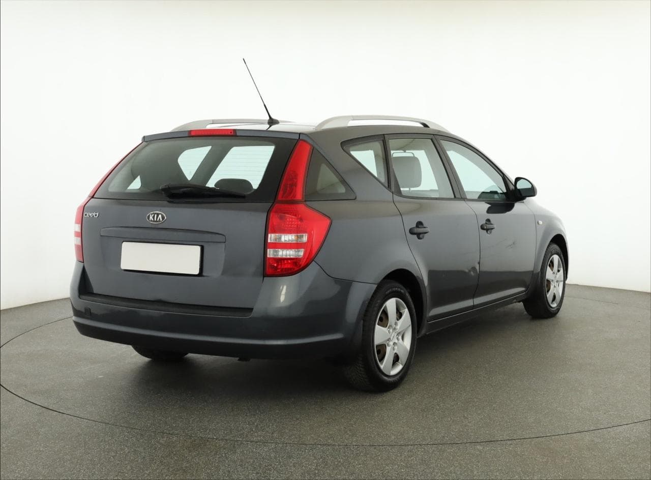 2009 Kia Cee'd - 7