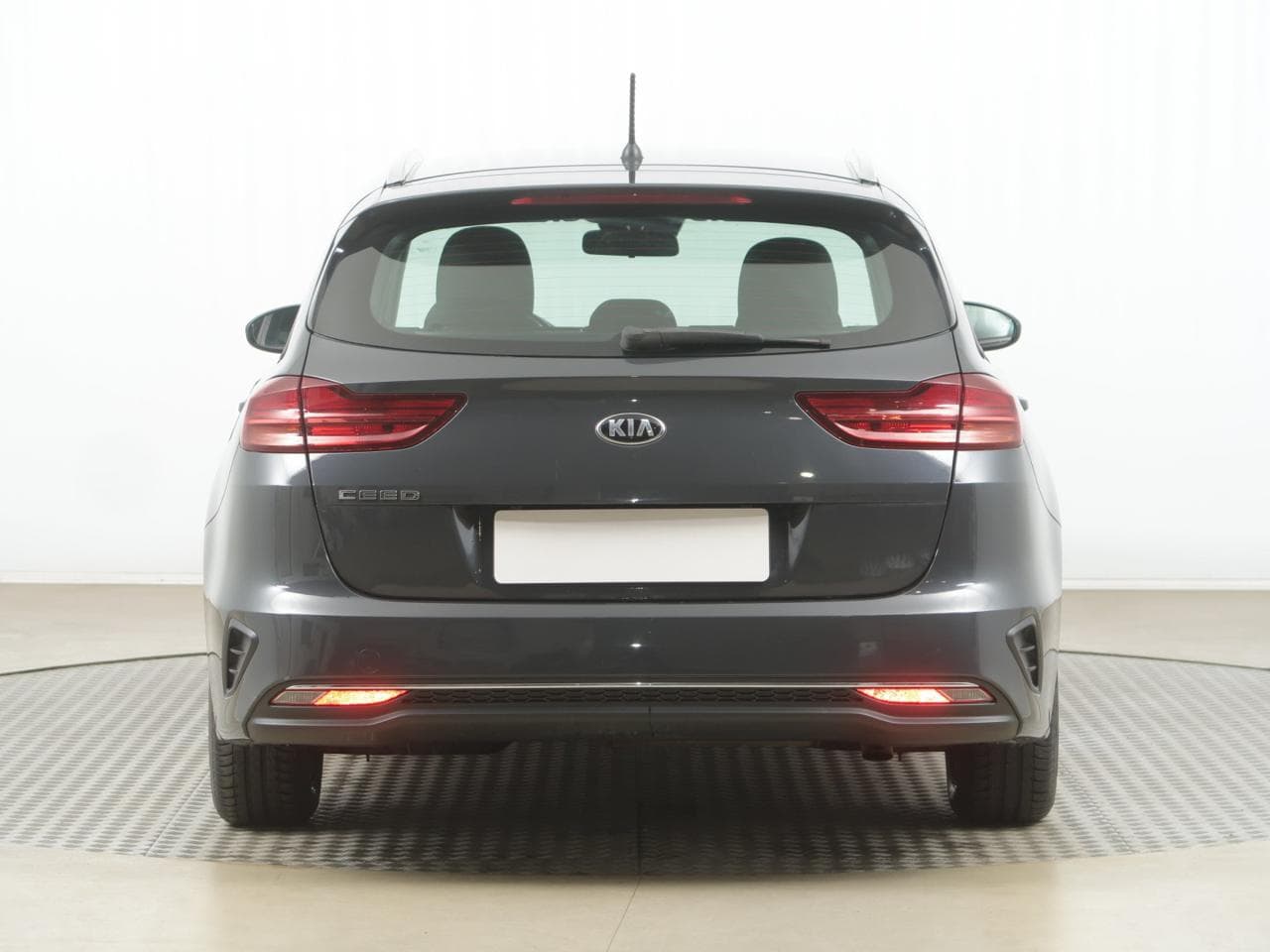 2018 Kia Cee'd - 6