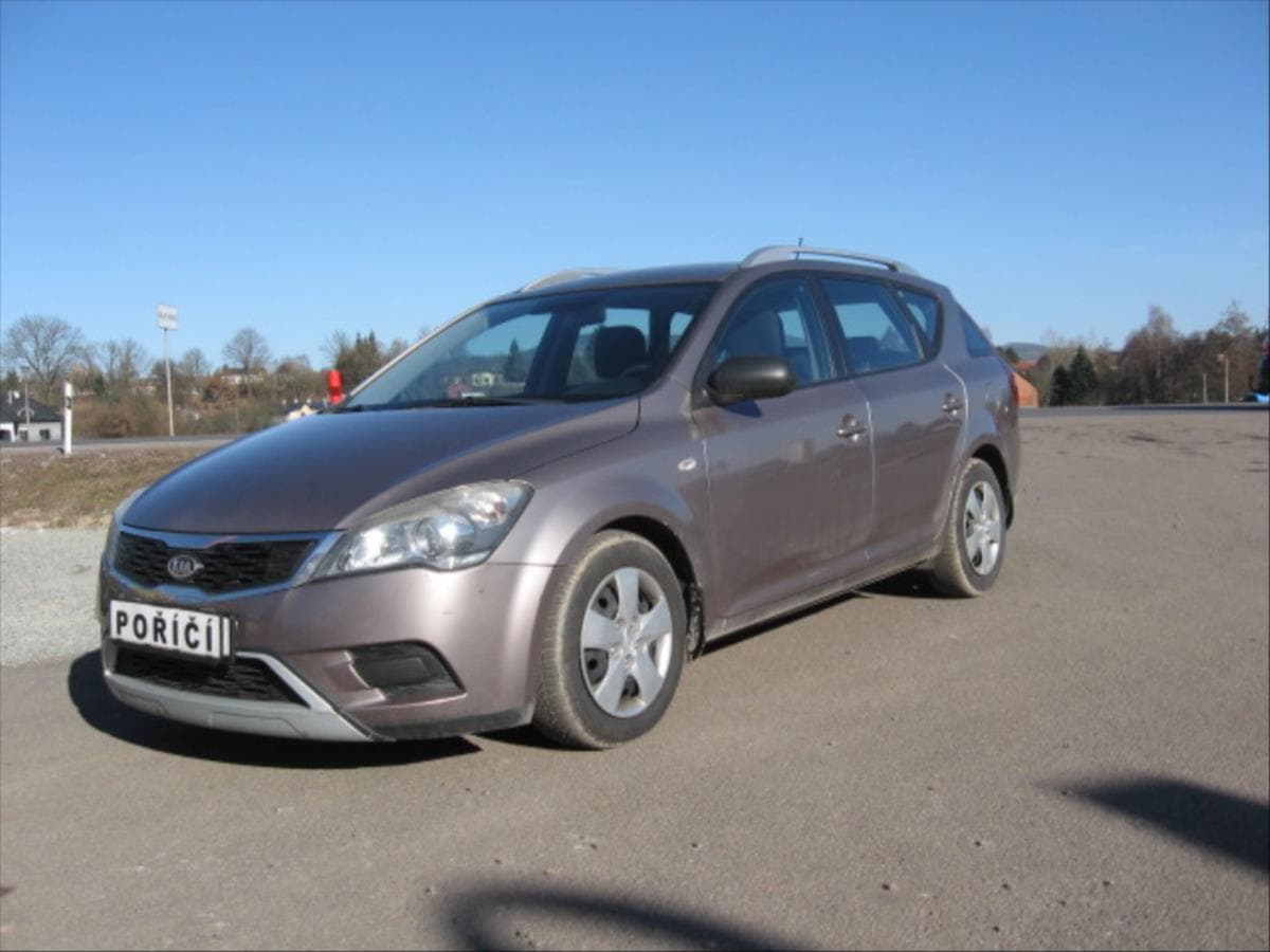 2011 Kia Cee'd - 3