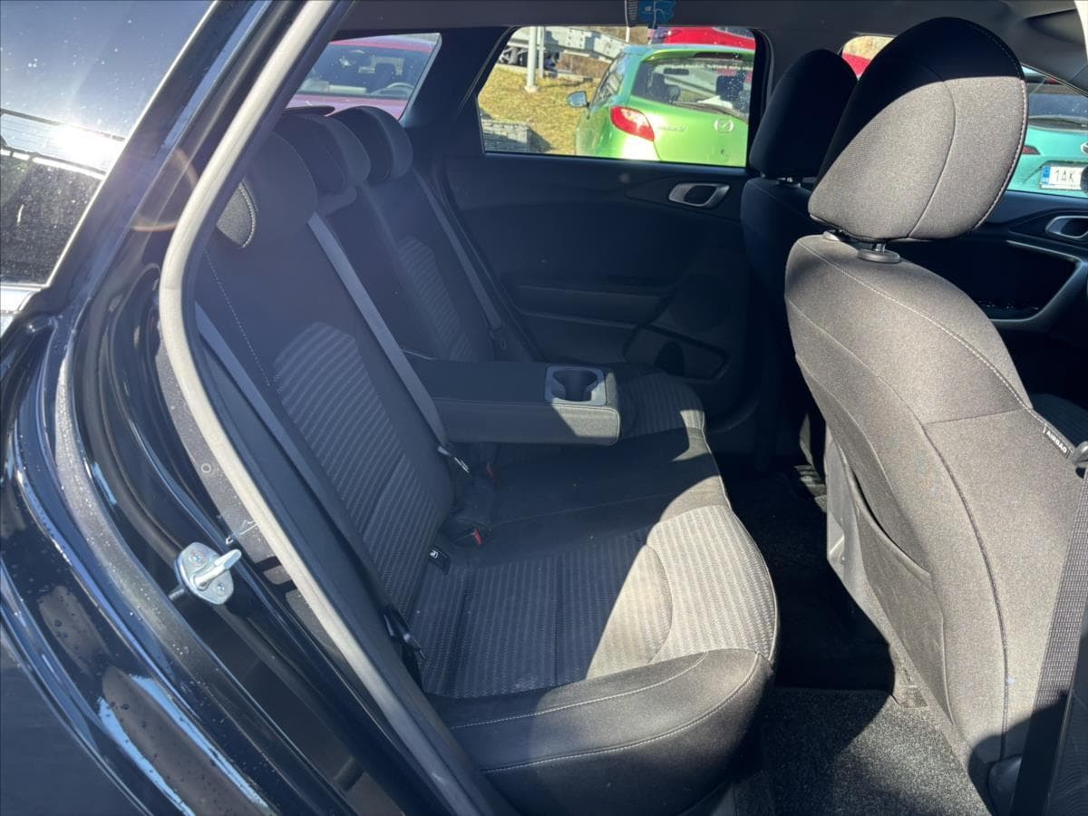 2023 Kia CEE'D - 14