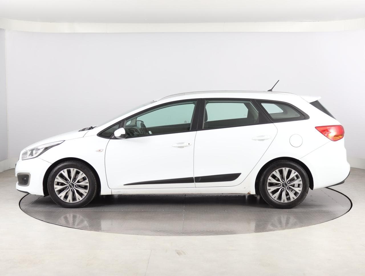2015 Kia Cee'd - 4
