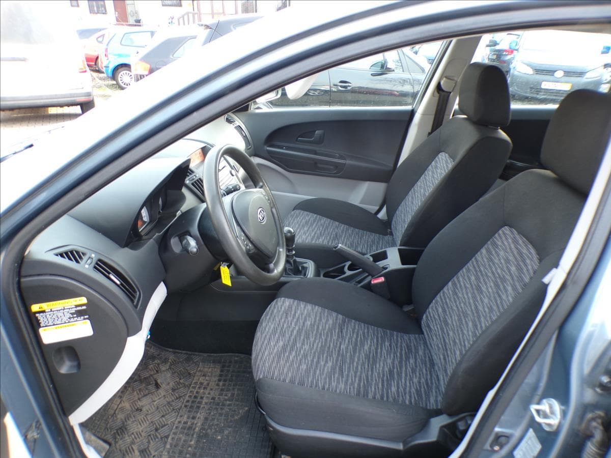 2007 Kia Cee'd - 13