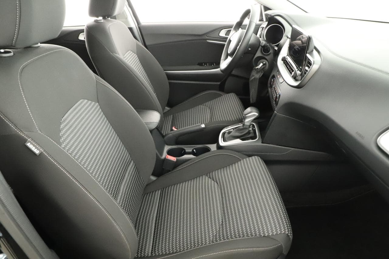 2025 Kia CEE'D - 10