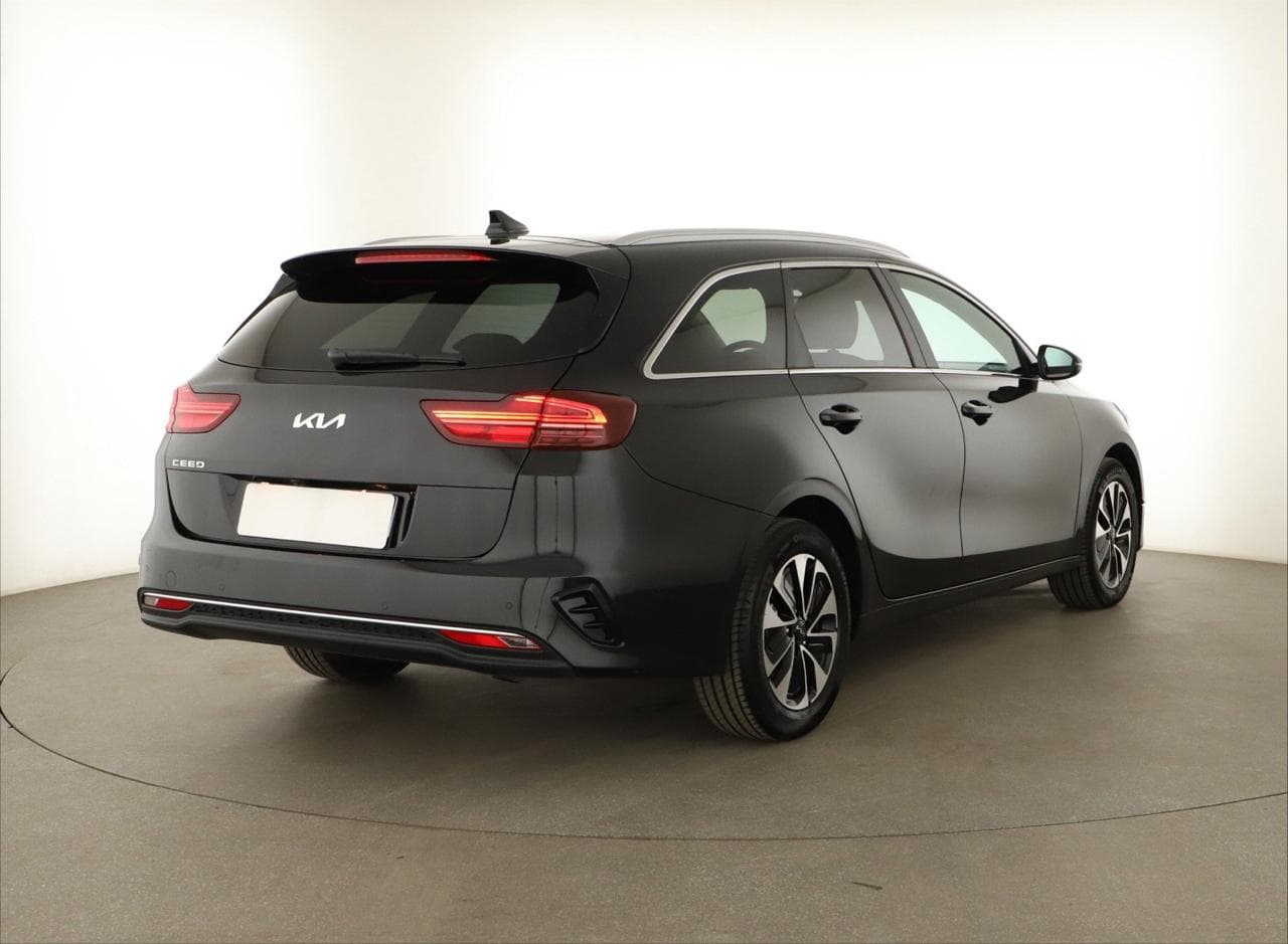 2025 Kia CEE'D - 7