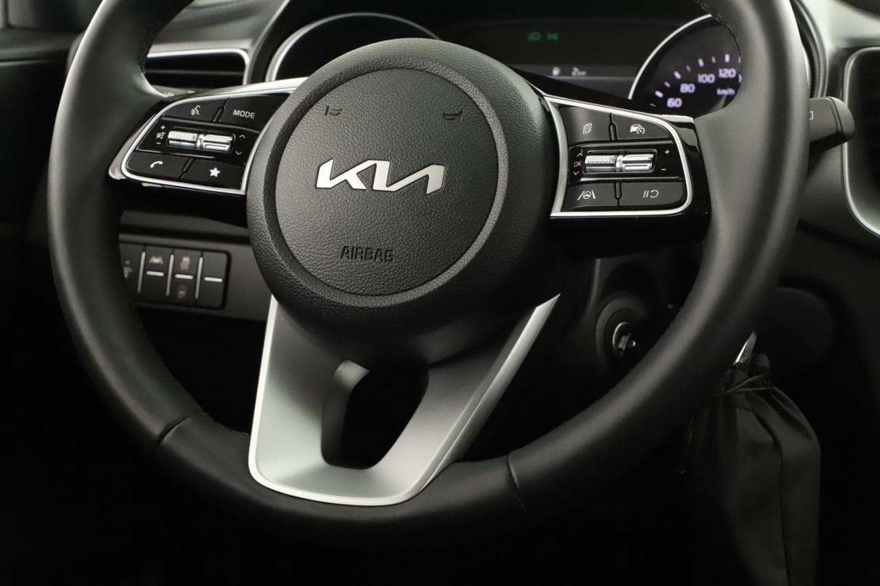 2025 Kia CEE'D - 14