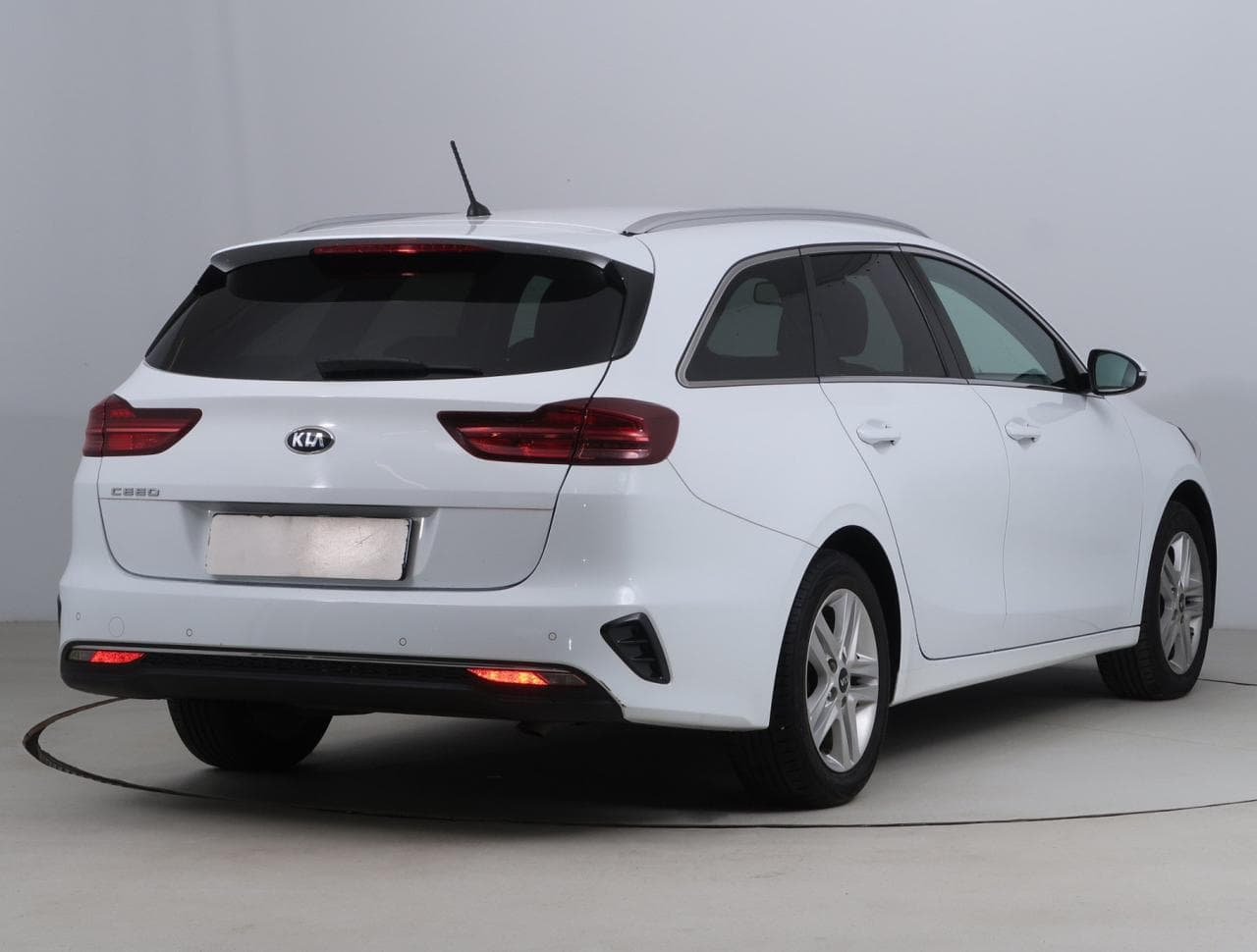 2019 Kia Cee'd - 13