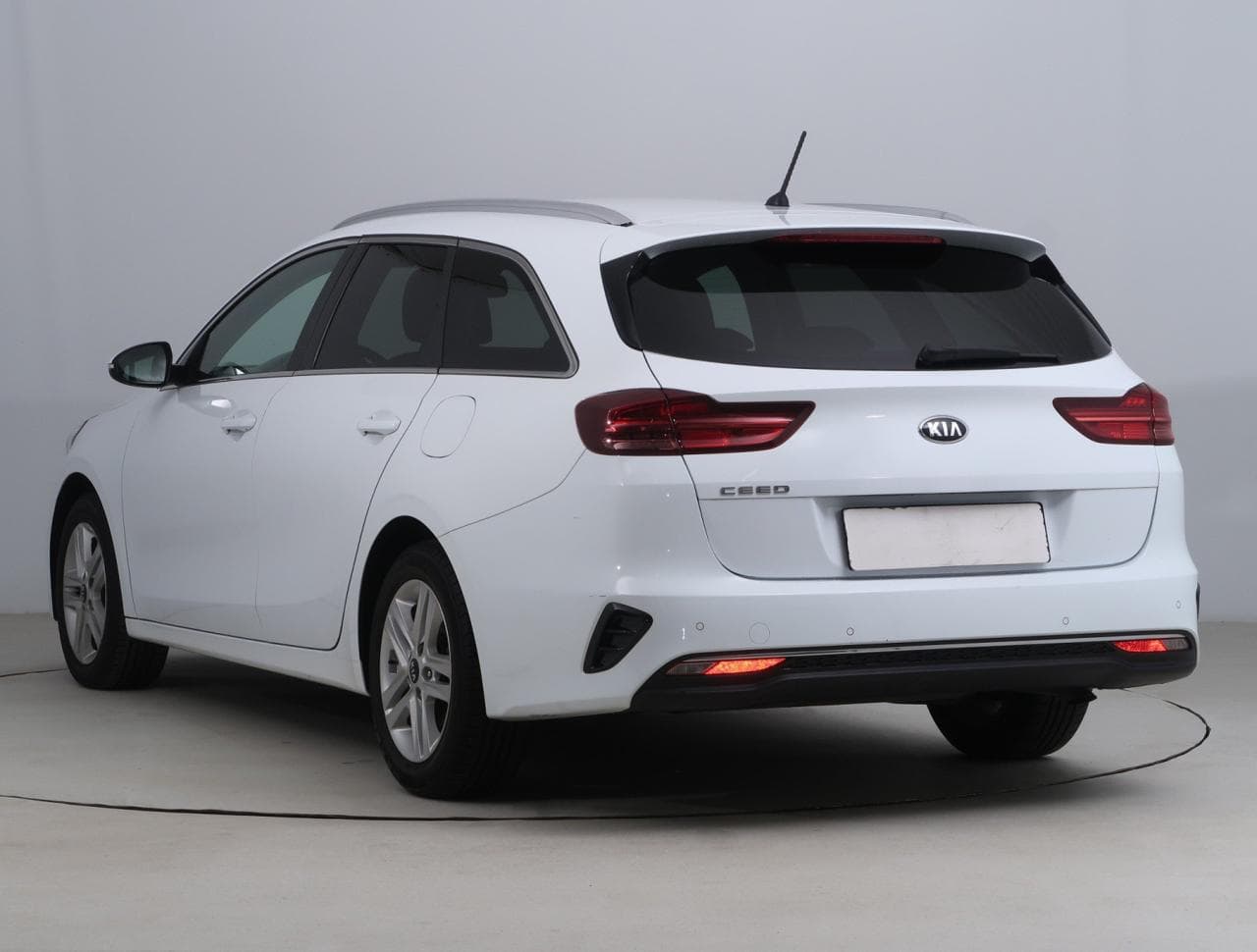 2019 Kia Cee'd - 9
