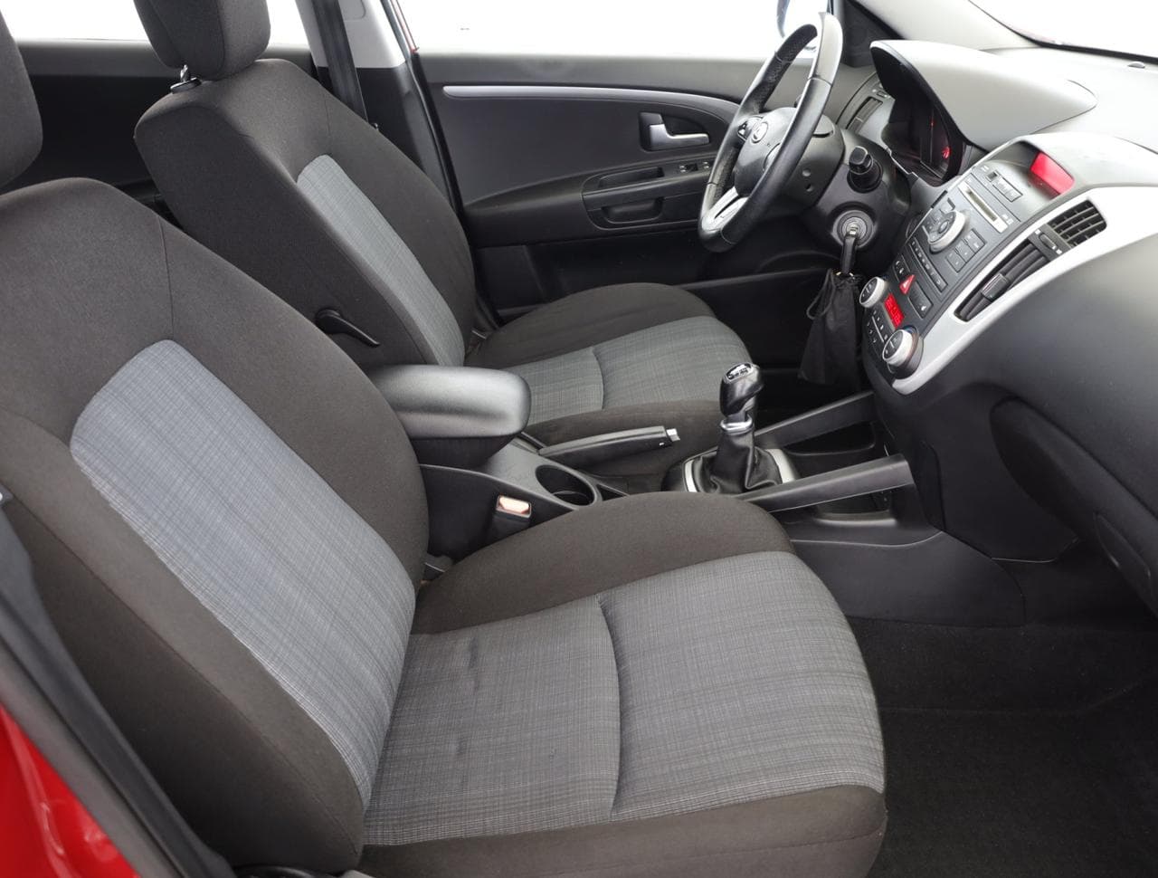 2011 Kia CEE'D - 10