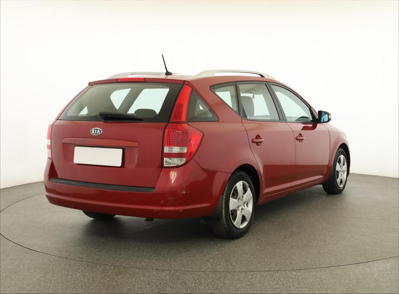 2011 Kia CEE'D - 7