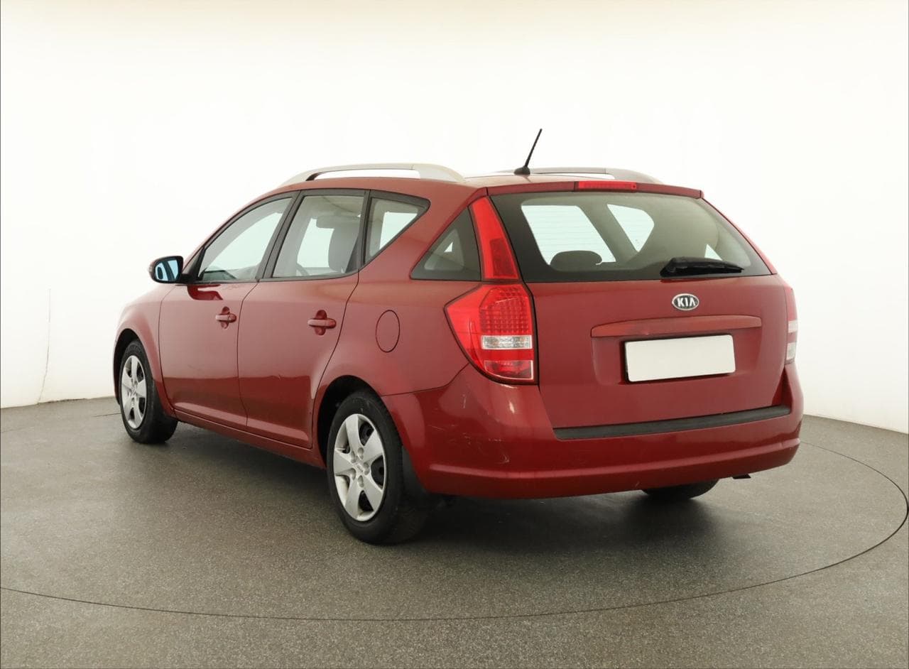 2011 Kia CEE'D - 5