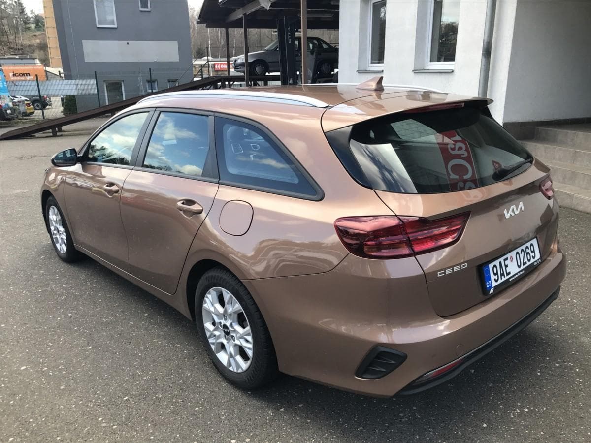 2022 Kia CEE'D - 6