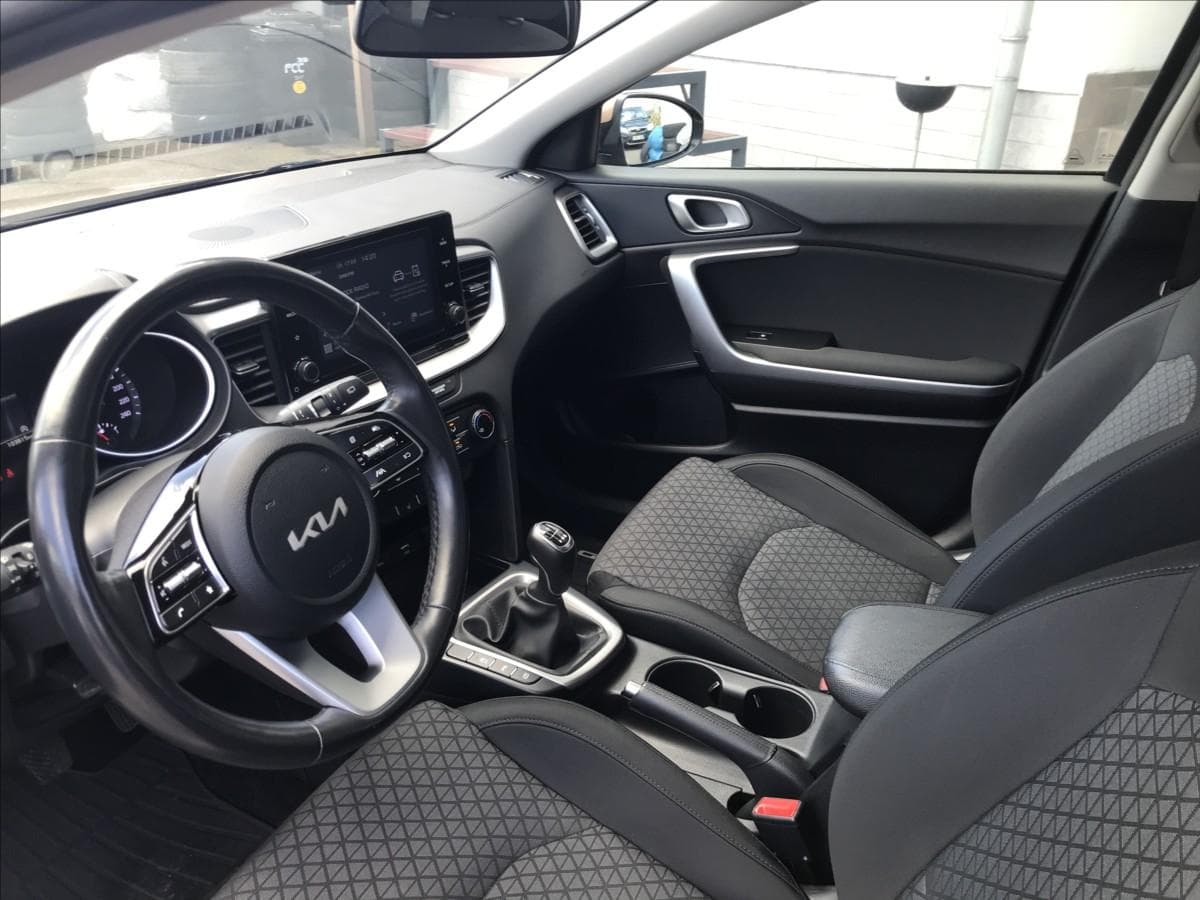 2022 Kia CEE'D - 9