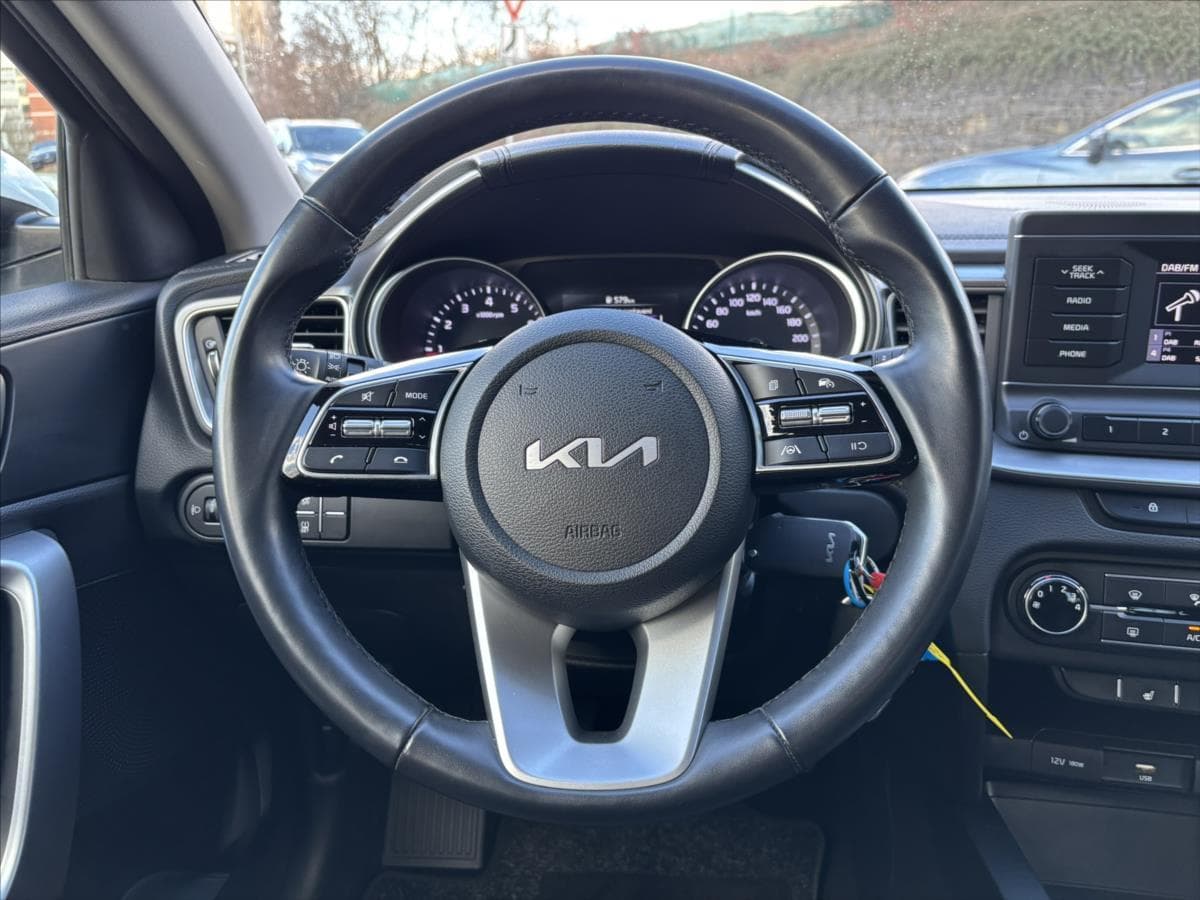 2022 Kia CEE'D - 16