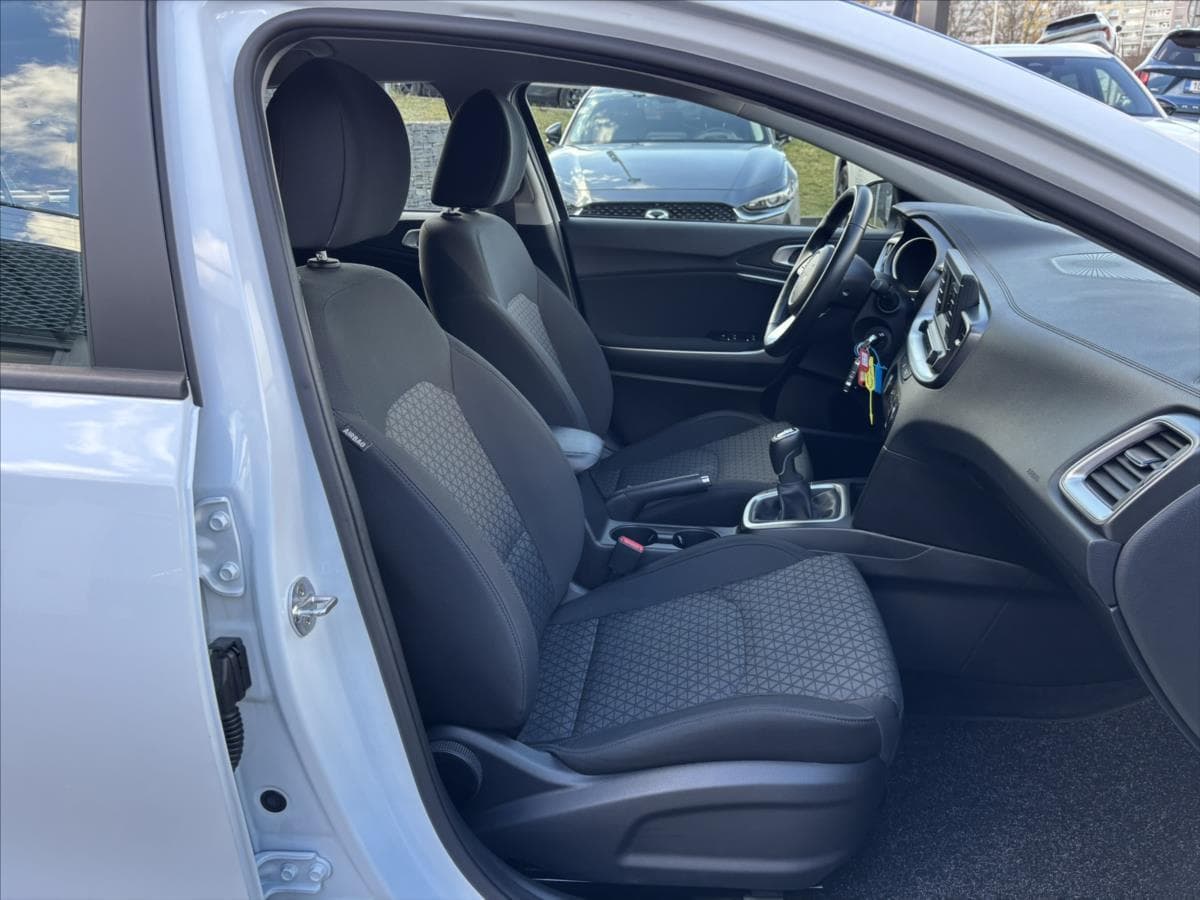 2022 Kia CEE'D - 15