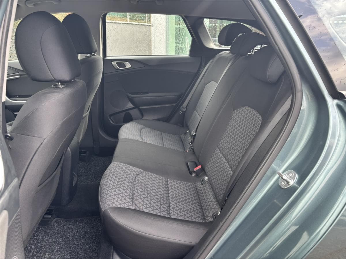 2023 Kia CEE'D - 12