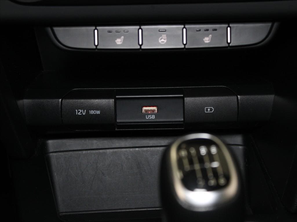 2022 Kia CEE'D - 16