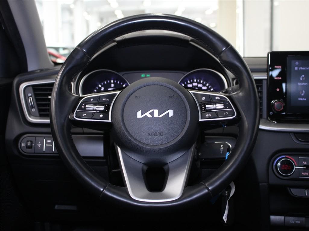 2022 Kia CEE'D - 9