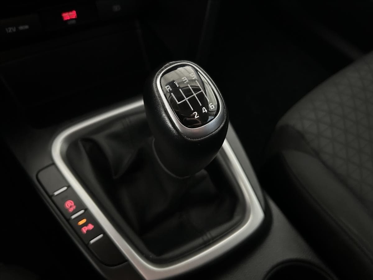 2022 Kia CEE'D - 17