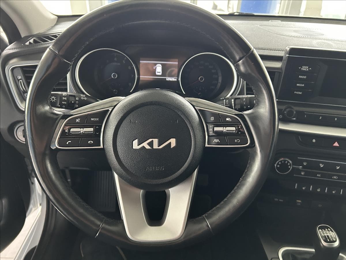 2022 Kia CEE'D - 12