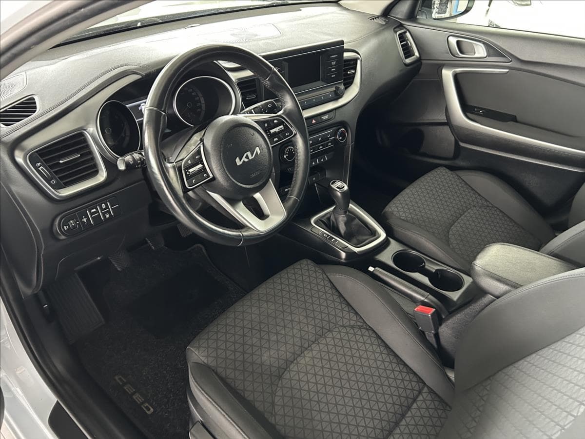 2022 Kia CEE'D - 7