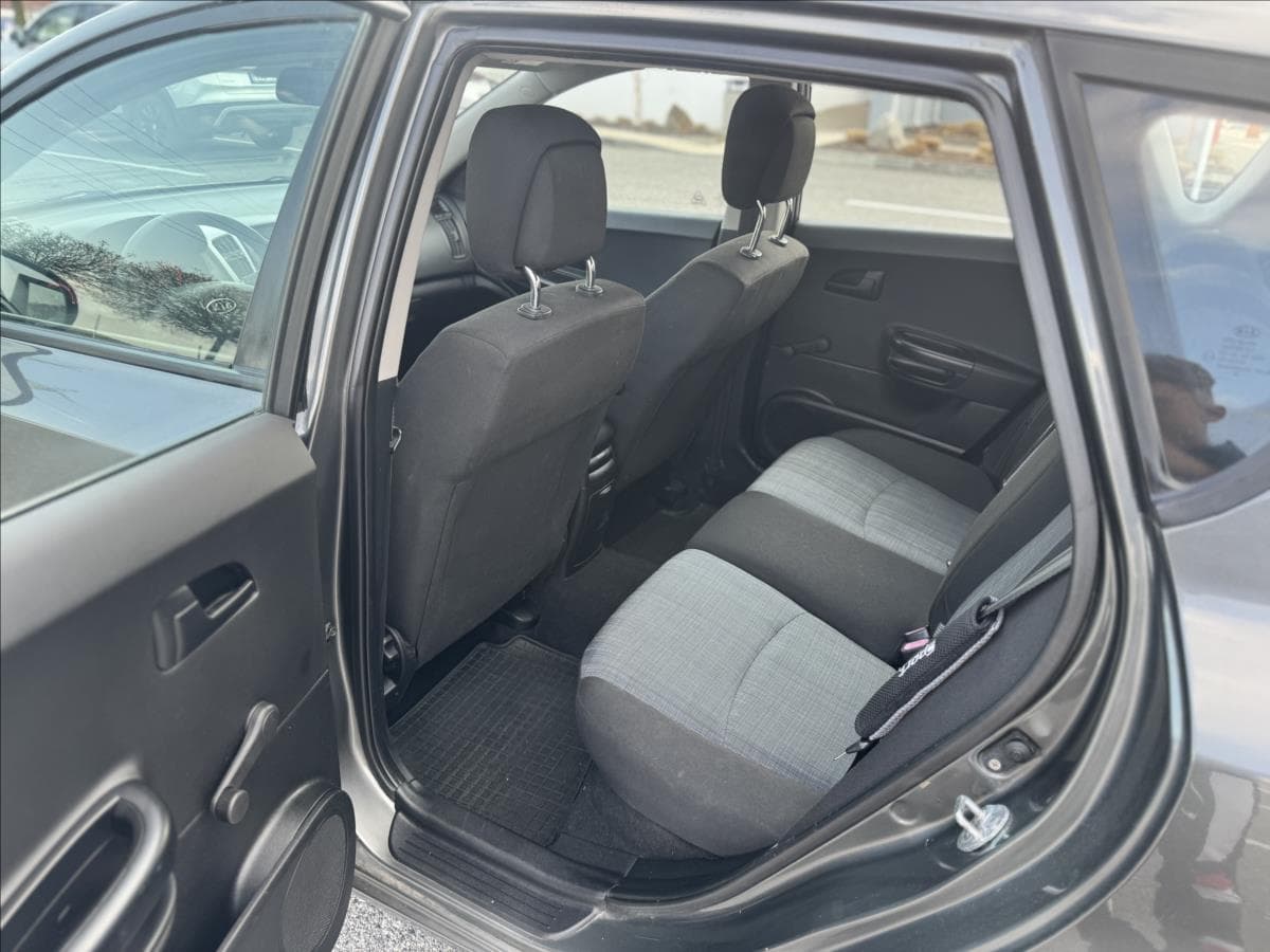 2009 Kia CEE'D - 10