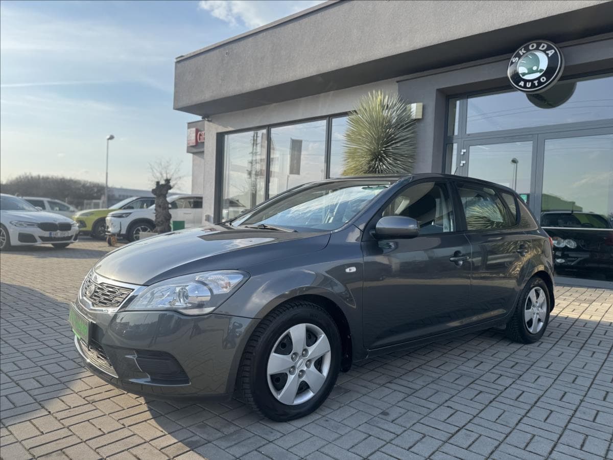 2009 Kia CEE'D - 2