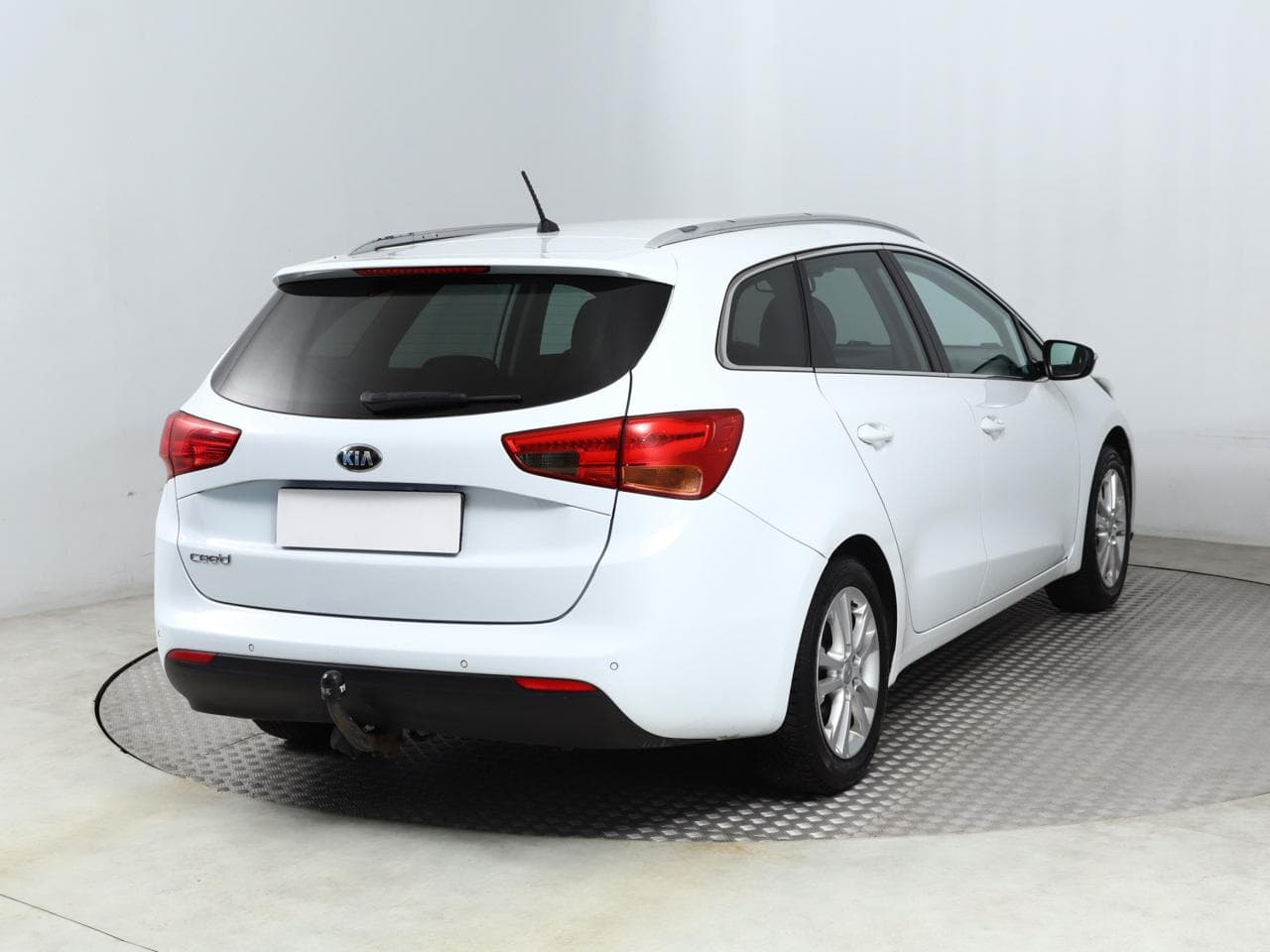 2013 Kia CEE'D - 7