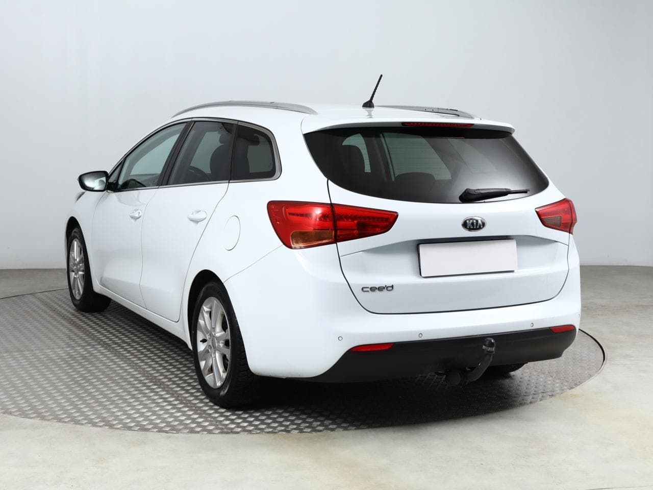 2013 Kia CEE'D - 5