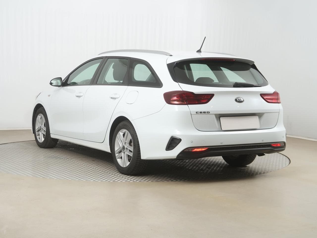 2019 Kia CEE'D - 5