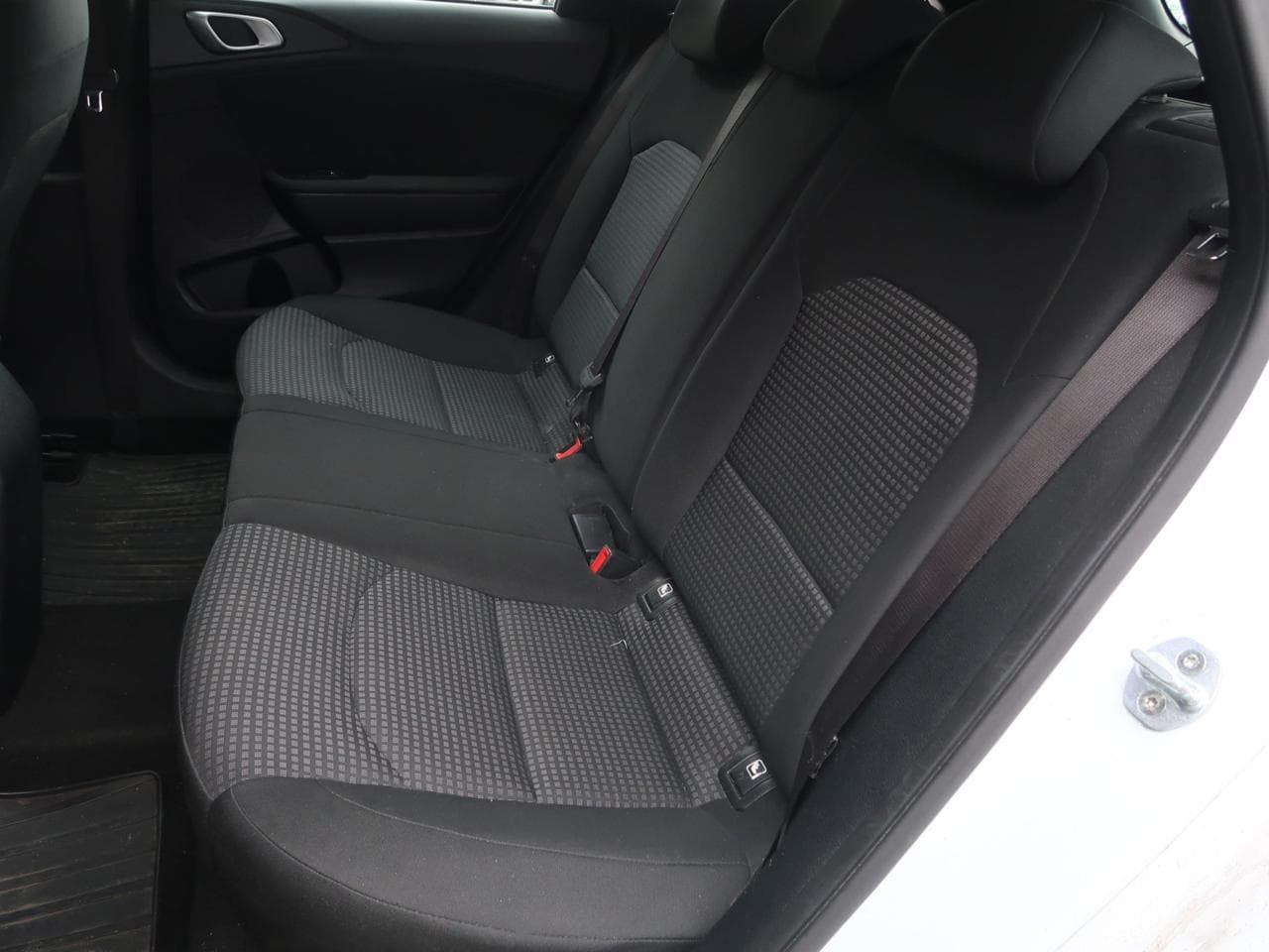 2019 Kia CEE'D - 16