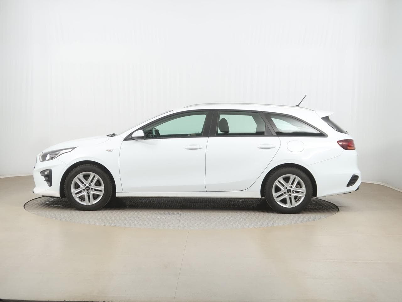2019 Kia CEE'D - 4