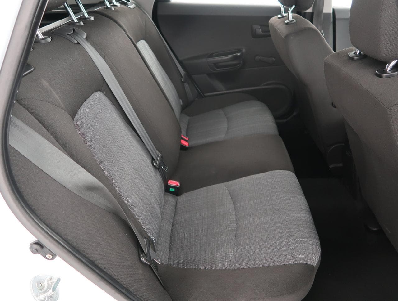 2012 Kia CEE'D - 19