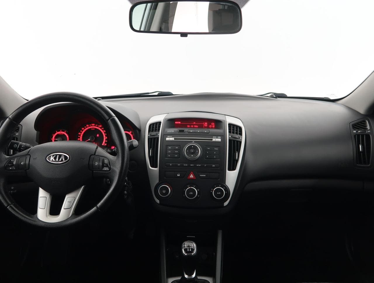 2012 Kia CEE'D - 13