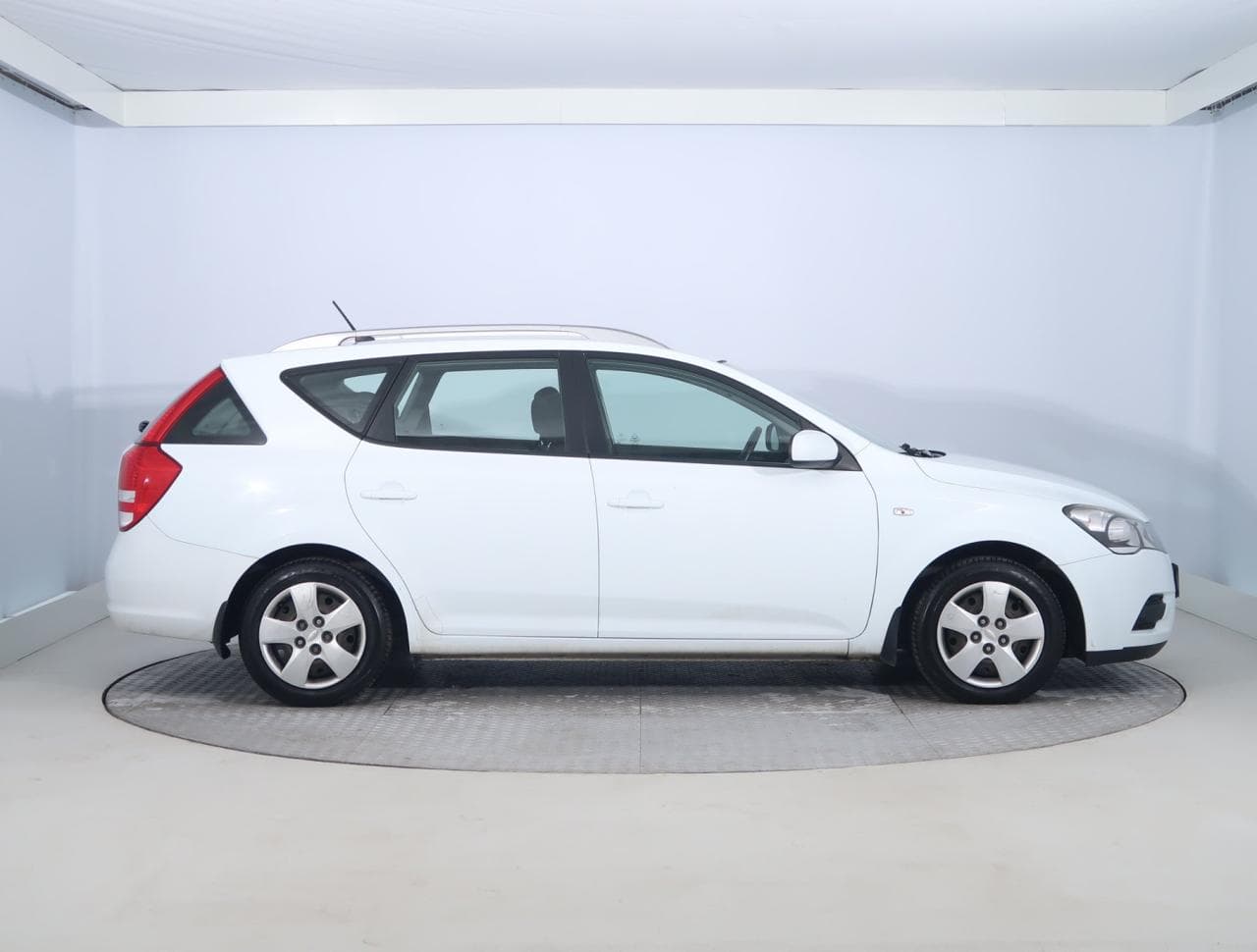 2012 Kia CEE'D - 9