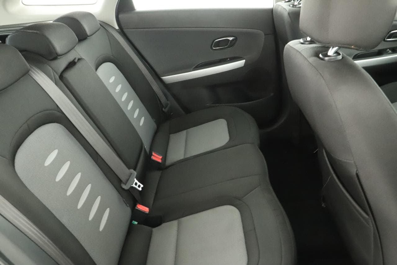 2014 Kia CEE'D - 16