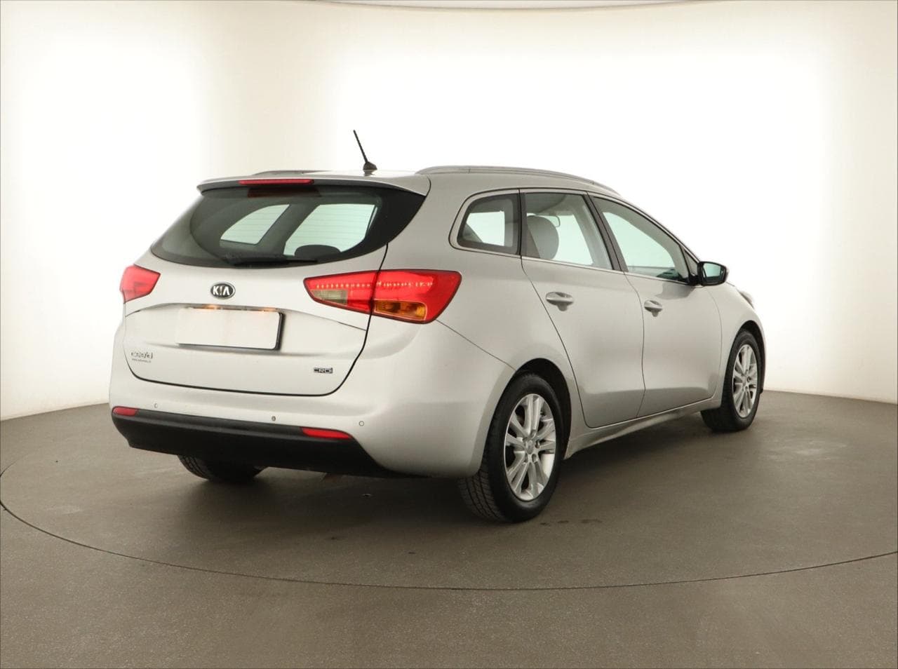 2014 Kia CEE'D - 10