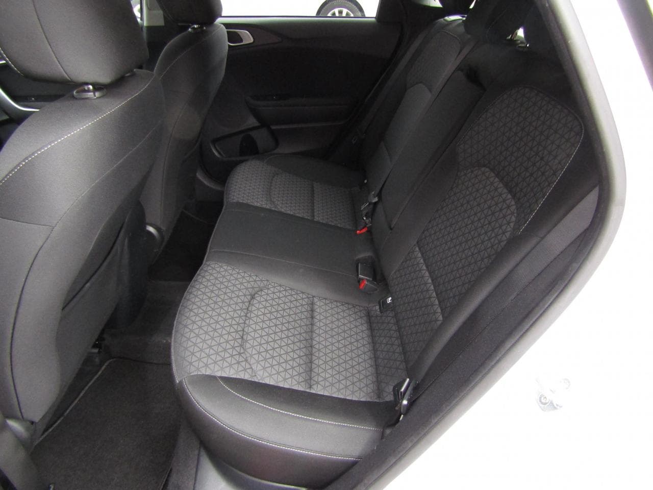 2021 Kia CEE'D - 10