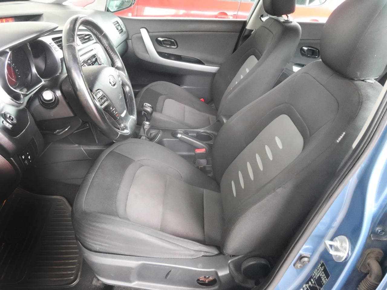 2012 Kia CEE'D - 15
