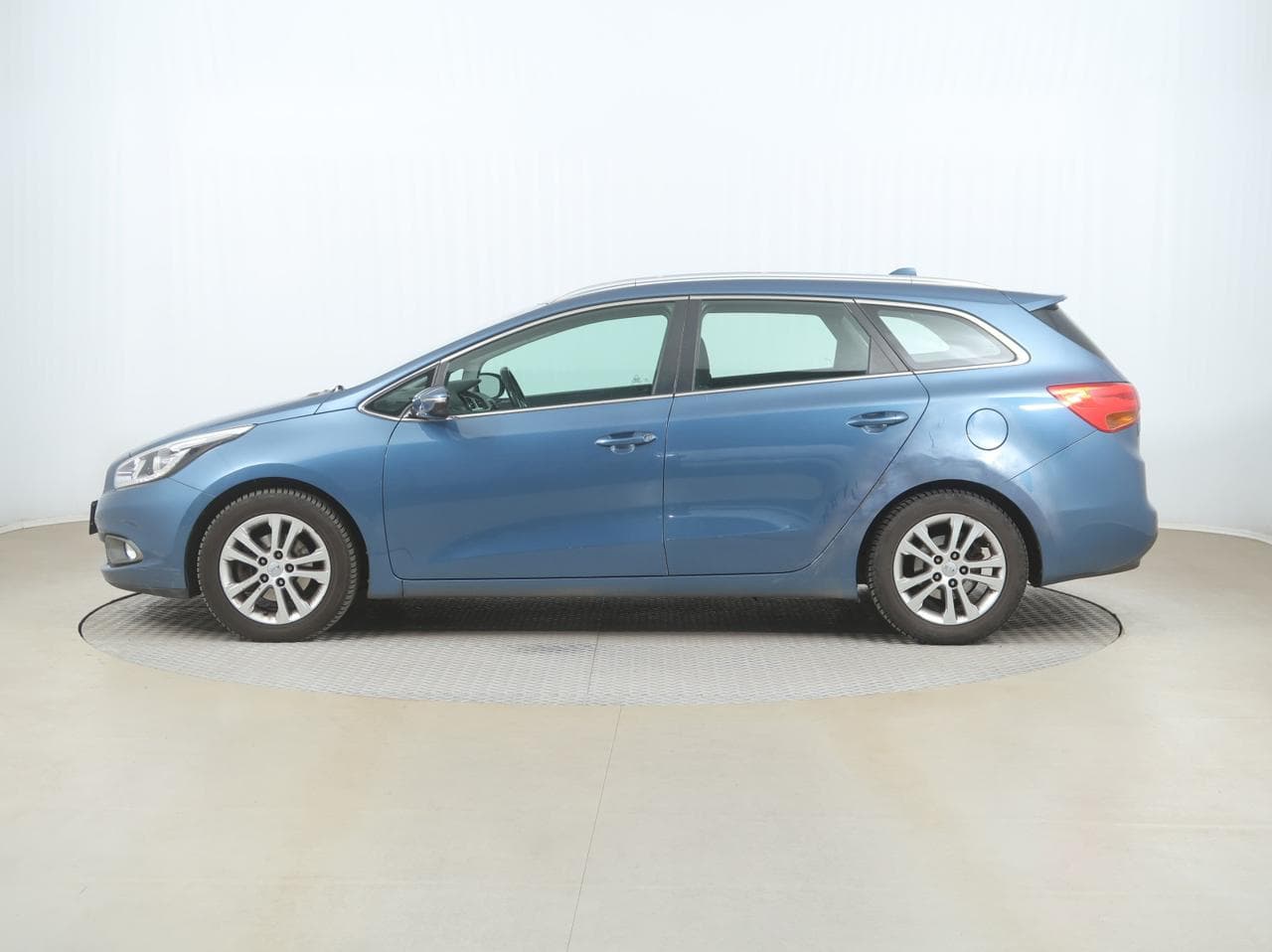 2012 Kia CEE'D - 4